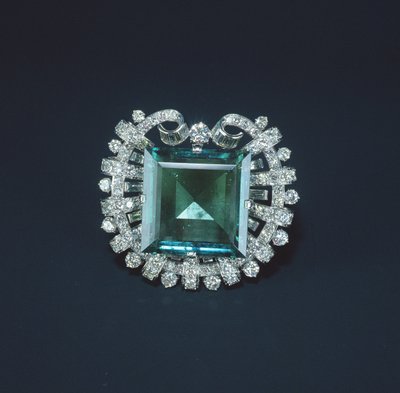 Hooker Emerald, 1950 (smaragd a diamanty zasazené v platině) od Tiffany und Company