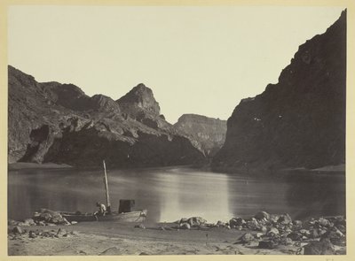 Black Cañon, řeka Colorado, z tábora 8, pohled shora od Timothy O