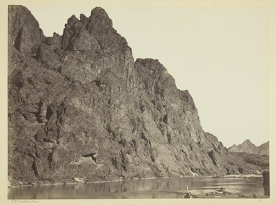Bluff Opposite Big Horn Camp, Black Cañon, řeka Colorado od Timothy O