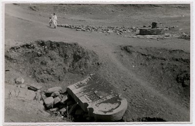 Fragmenty stély, Axum, Etiopie, fotografie Ugo Monneret de Villard od Ugo Monneret de Villard