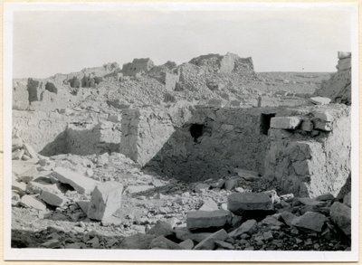Zřícenina jižního kostela, pohled na apsidu, Sabagura, Egypt, fotografie Ugo Monneret de Villard od Ugo Monneret de Villard