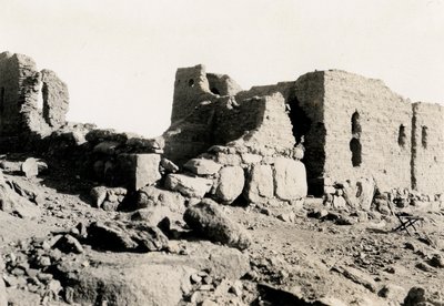 Ruiny na ostrově Bigeh, Egypt, fotografie Ugo Monneret de Villard od Ugo Monneret de Villard