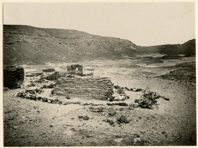 Hrobka na jižní nekropoli, Qasr Ibrim, Egypt, fotografie Ugo Monneret de Villard od Ugo Monneret de Villard