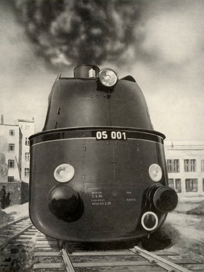 119 mil za hodinu bylo dosaženo při zkušebním provozu s touto novou německou efektivní lokomotivou v letech 1935-36. od Unbekannt