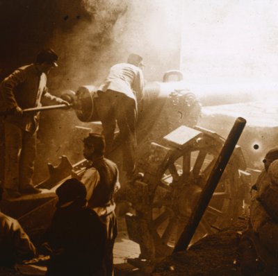 155 dělo v akci, Arras, severní Francie, 1915 od Unbekannt
