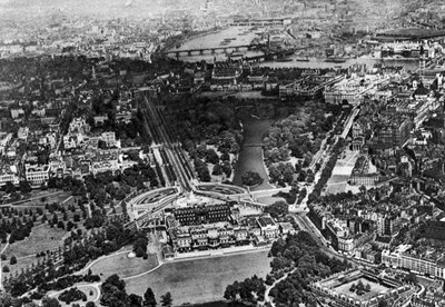 Letecký pohled na Buckinghamský palác, Londýn, 1926-1927 od Unbekannt