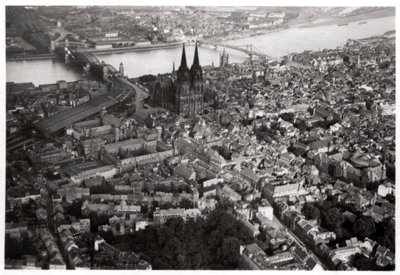 Letecký pohled na Kolín nad Rýnem, Severní Porýní-Vestfálsko, Německo, ze Zeppelinu, c1931 1933 od Unbekannt