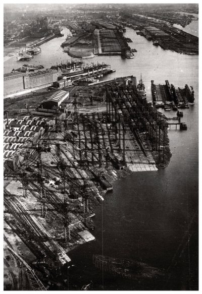 Letecký pohled na loděnici Bremer Vulkan, Brémy, Německo, ze Zeppelinu, c1931 1933 od Unbekannt