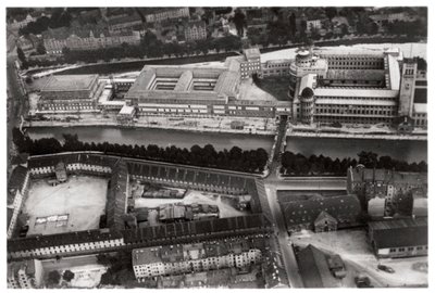 Letecký pohled na Deutsches Museum, Mnichov, Německo, ze Zeppelinu, c1931 1933 od Unbekannt