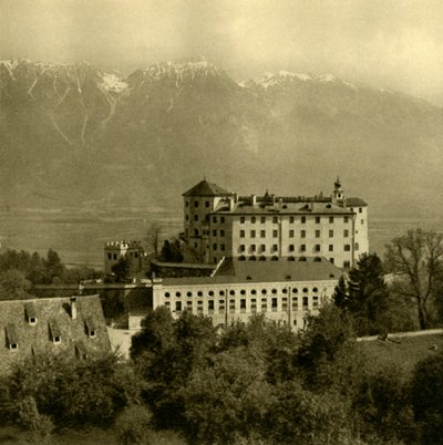 Zámek Ambras, Innsbruck, Tyrolsko, Rakousko, c1935. od Unbekannt