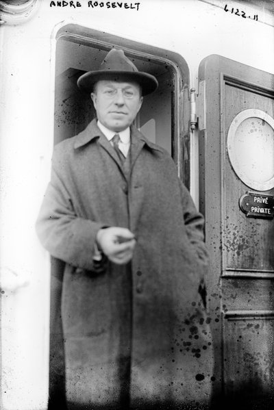 Andre Roosevelt (1879-1962) (B/W Photo) od Unbekannt