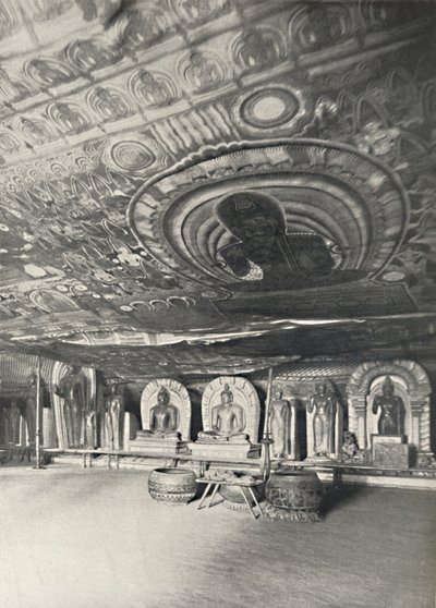 Aus den Felsentempeln von Dambulla, 1926 od Unbekannt