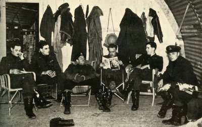 B Flight at Readiness, c1939-1940, 1941. od Unbekannt