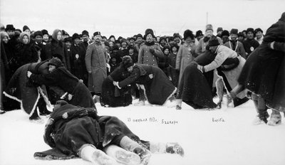 Bashkirs kuresh wrestling, Rusko, 1913 od Unbekannt