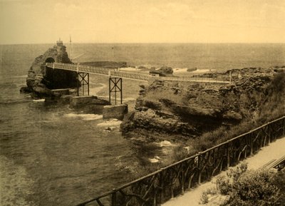 Biarritz - Le Rocher de la Vierge, c1930. od Unbekannt