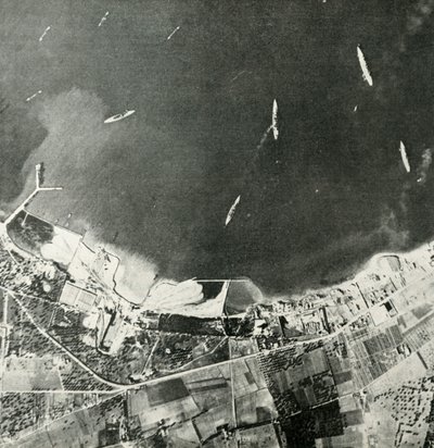 Britské válečné lodě u maltského pobřeží, druhá světová válka, 1940-1942 1944. od Unbekannt