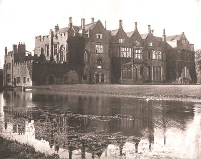 Broughton Castle, Banbury, Oxfordshire, 1894. od Unbekannt