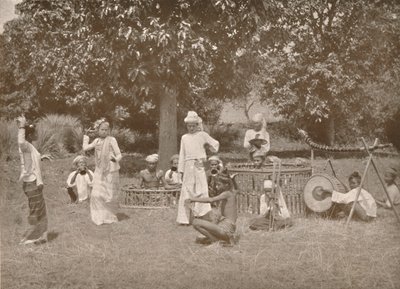 Barmští hudebníci a tanečníci Pwe, 1900. od Unbekannt