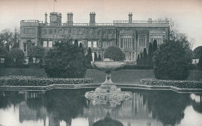 Castle Ashby, Northants: South Side, With Fountain, c1915 od Unbekannt