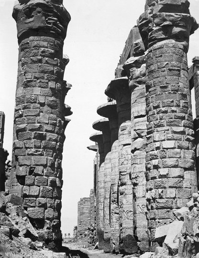 Centrální ulička velkého chrámu v Karnaku, Egypt, 1878 od Unbekannt