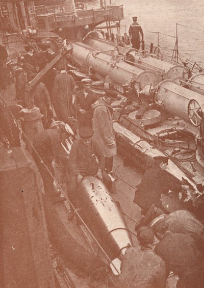 Čištění a seřizování torpéd, c1917 1919 od Unbekannt