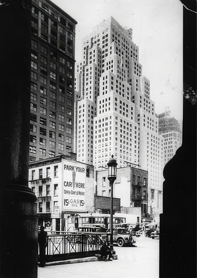 40patrová budova Standard Oil Company a celní centrála vpravo. New York. Kolem roku 1935 od Unbekannt