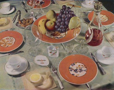 Dezert - V tomto uspořádání stolu je ovocná služba Royal Copenhagen fajáns, 1939 od Unbekannt