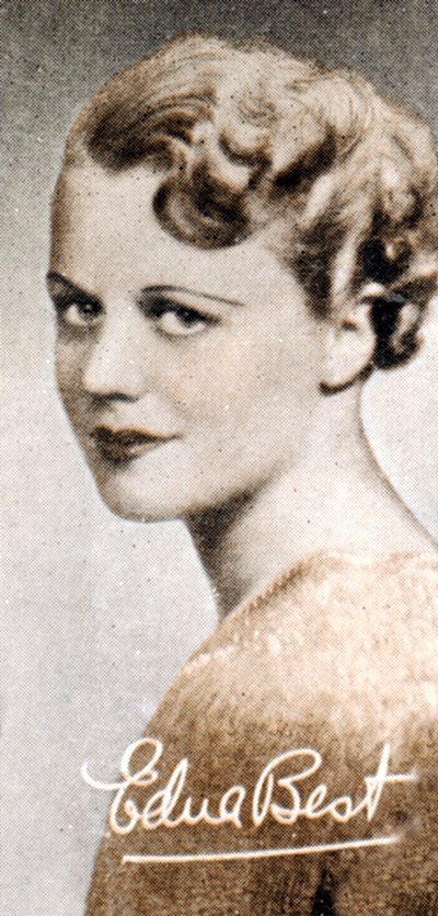 Edna Best 1900-1974, britská divadelní a filmová herečka, 1935 od Unbekannt