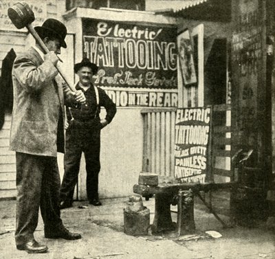 Pouťová atrakce, 1910. od Unbekannt
