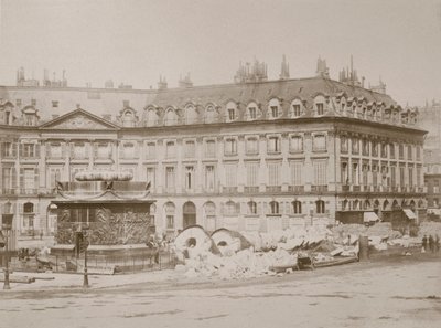 Padlý sloup, Place Vendome, Paříž, 1871 od Unbekannt