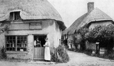 Rodinný obchodník s potravinami, roh Bradford Peverell, Wessex, c1922 od Unbekannt