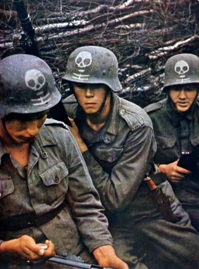Finští vojáci z pěšího pluku, 1943 od Unbekannt