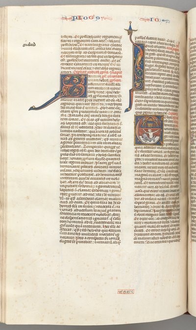 Fol. 357v, Jonah, historická iniciála E, Jonáš pohlcený velrybou, opevněné město nahoře, c. 1275- od Unbekannt