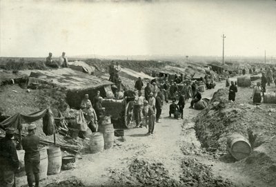 Francouzské polní kuchyně za palebnou čárou, 1919. od Unbekannt