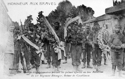 Francouzská cizinecká legie vyznamenává statečné, Alžírsko, 1910 od Unbekannt