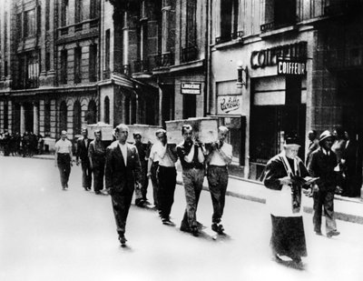 Smuteční průvod členů francouzského odboje, Paříž, 1944 od Unbekannt