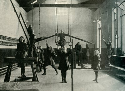 Gymnastky v Královském ústavu pro hluchoněmé, Friar Gate, Derby, 1902. od Unbekannt