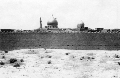 Zlatá kopule mešity Samarra, Mezopotámie, 1918 od Unbekannt