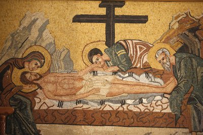 Řecká ortodoxní ikona zobrazující Kristovo pohřbení v pravoslavném kostele svatého Jiří, Madaba, Madaba, Jordanie od Unbekannt