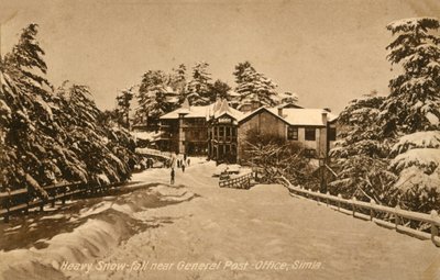 Silné sněžení poblíž General Post-Office, Shimla, c1918-c1939. od Unbekannt