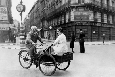 Improvizované cyklistické vozidlo, Němci okupovaná Paříž, 1940-1944 od Unbekannt