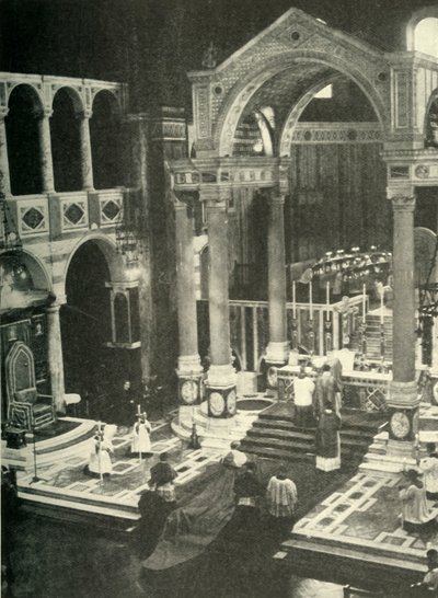 Ve Westminsterské katedrále, c1948. od Unbekannt