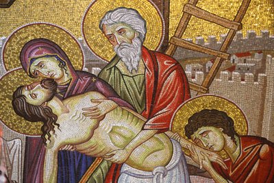 Ježíš dolů z kříže, detail mozaikového umění, které zobrazuje pohřeb Ježíše Krista, kostel svatého hrobu, Jeruzalém, Izrael od Unbekannt