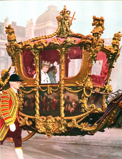 King George V a Queen Mary v historickém State Coach, c1935 od Unbekannt