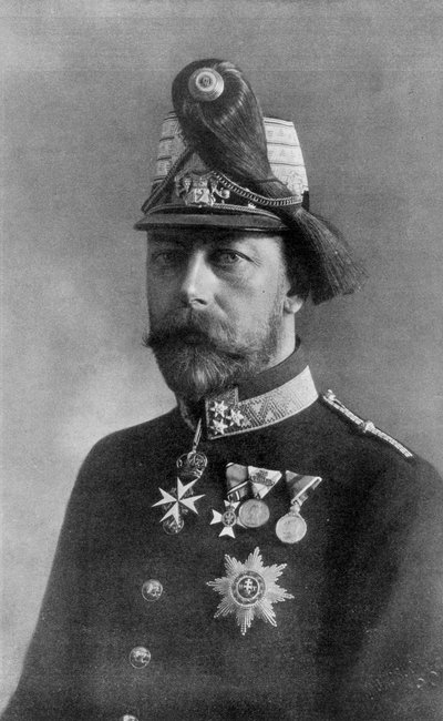 Král Jiří Pátý, v rakouské uniformě, 1910 od Unbekannt