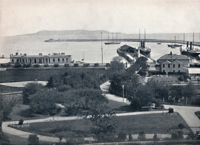 Kingstown - Celkový pohled na přístav, 1895 od Unbekannt