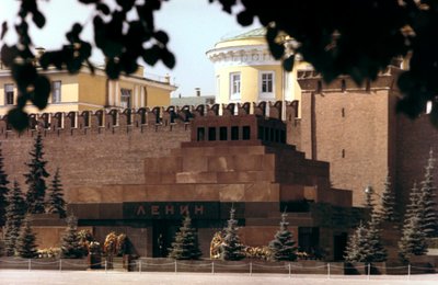 Leninovo mauzoleum, Rudé náměstí, Moskva, 1980 od Unbekannt