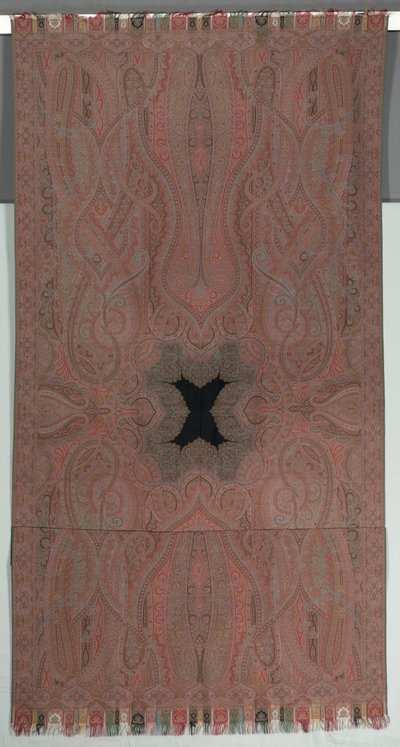 Dlouhý šátek s velkými symetrickými botami a malým černým středem, 1855-1862. od Unbekannt