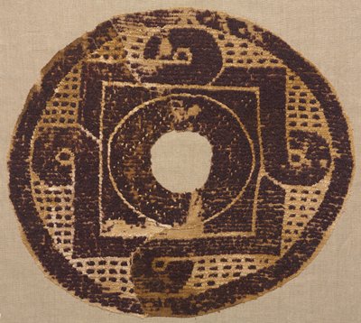 Looped Roundel z deky nebo krytu, 300s-400s. od Unbekannt