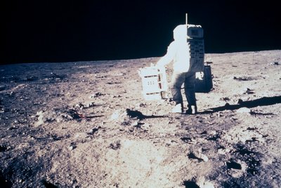 Manned Space Flight, USA, Apollo 11 Astronaut Apollo 11 Edwin ÔBuzzÕ Aldrin, na Měsíci od Unbekannt